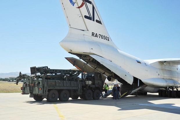 Turki Siap Aktifkan Sistem Rudal Canggih S-400 Rusia
