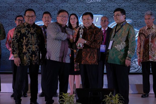 Pupuk Indonesia Grup Raih The Asia Sustainability Reporting Rating 2019