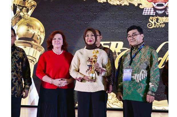BPJAMSOSTEK Dianugerahi Gold Rank di Ajang Asia Sustainability Reporting Rating ASRRAT 2019