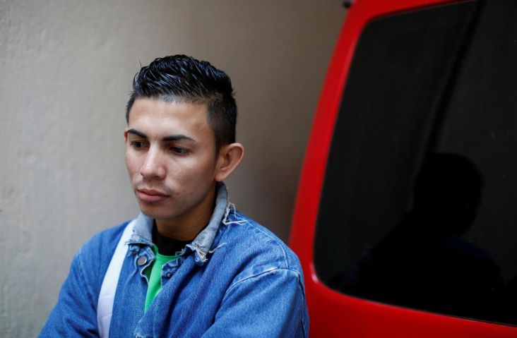 AS Pulangkan Migran Honduras Pertama ke Negara Asal