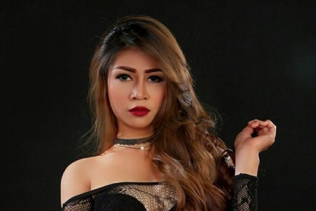 Masuki Dunia Tarik Suara, Dewi Widia Ogah Tinggalkan Profesi DJ