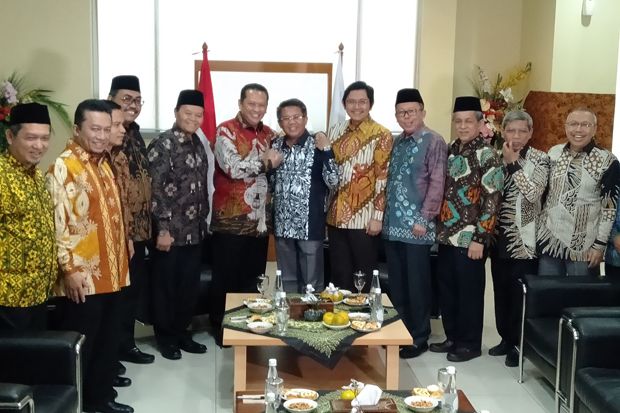 Presiden PKS Sambut Kedatangan Pimpinan MPR