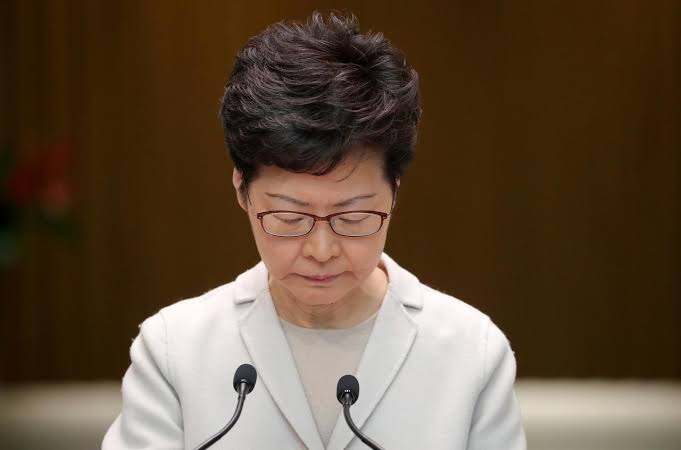 Pemimpin Hong Kong Seru Semua Tenang Tapi Tak Tawarkan Konsesi