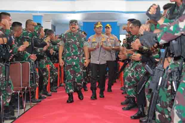 Kunjungi Wamena, Kapolri dan Panglima TNI Tegaskan Pentingnya Soliditas dan Sinergisitas TNI-Polri