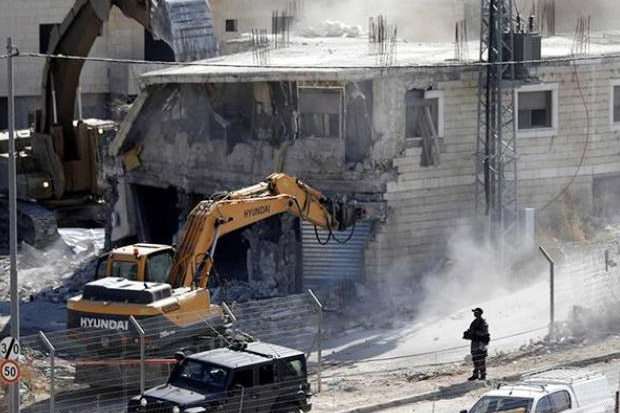 Bunuh Tentara Israel, Rumah Warga Palestina Dihancurkan