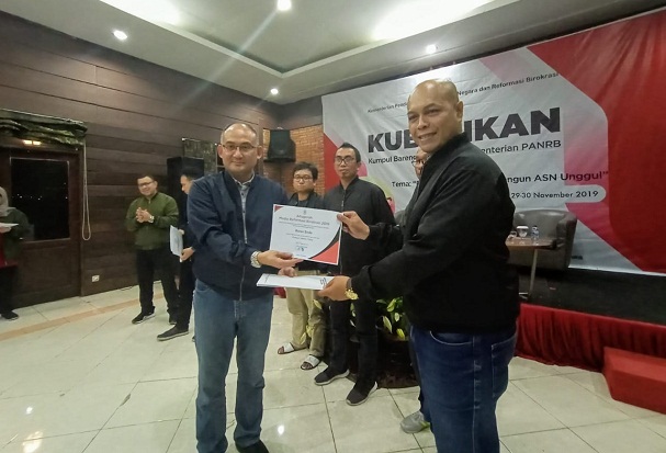 Koran SINDO Raih Anugerah Media Reformasi Birokrasi 2019