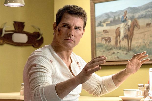 Tom Cruise Disebut Sudah Terlalu Tua untuk Bintangi Film Action