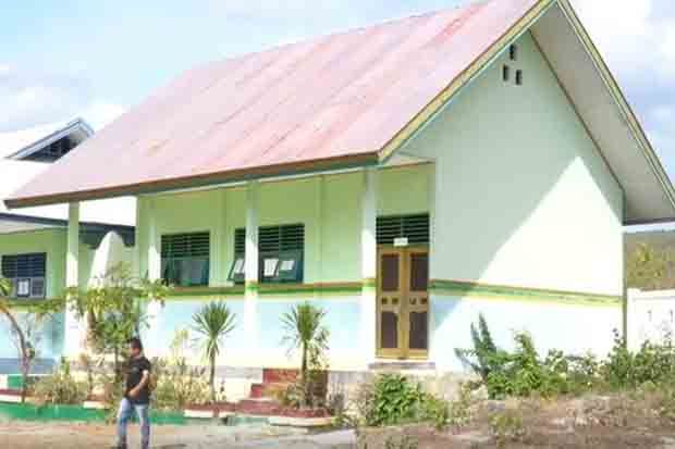 Pasca-Bentrok, Aktivitas Tiga Sekolah di Desa Wadiabero Lumpuh