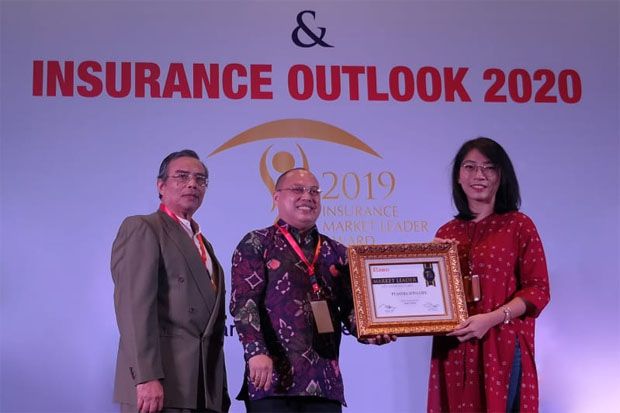Astra Life Raih Penghargaan Insurance Market Leader Award 2019