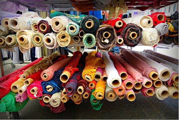 Tips Aman Belanja di Pusat Grosir Tekstil