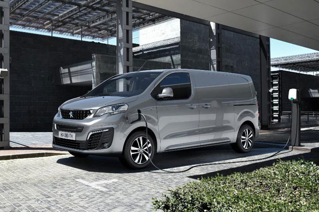 Peugeot Resmi Hadirkan Mobil Komersial Full Elektrik