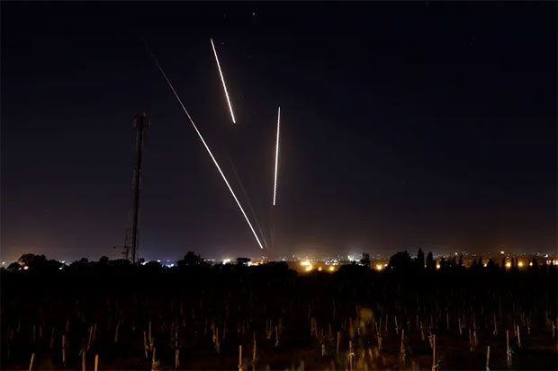 Dalam Kurun 1 Tahun, 1.500 Roket Ditembakkan dari Jalur Gaza ke Israel