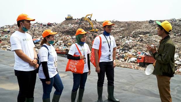 BNI Ajak Pegawai Milenialnya Cerdas Tangani Sampah