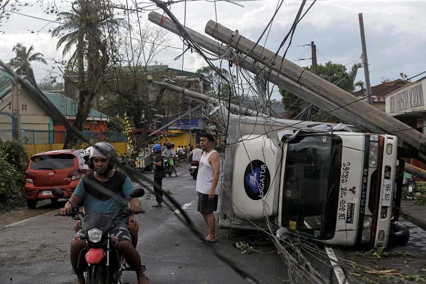 Badai Kammuri Menerjang Filipina, Tiga Orang Tewas
