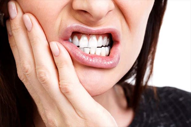 5 Solusi Alami untuk Meredakan Sakit Gigi dan Gusi