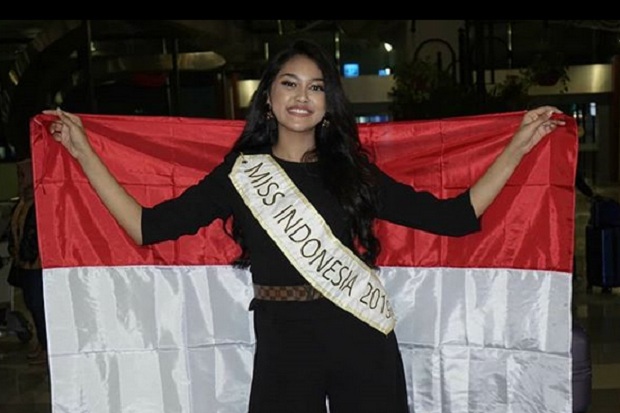 Dikunjungi Keluarga, Princess Megonondo Pede Hadapi Final Miss World