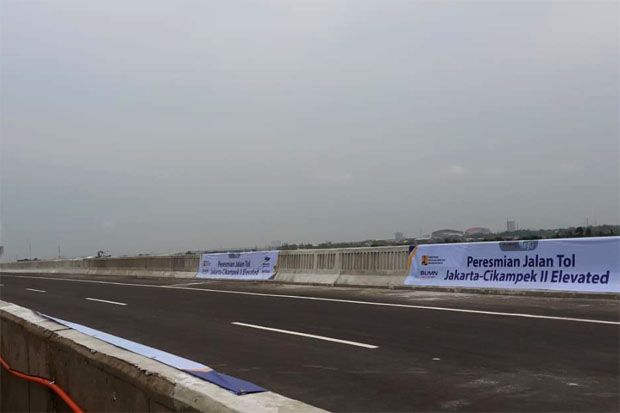 Diresmikan Jokowi, Jalan Tol Layang Jakarta-Cikampek Masih Gratis
