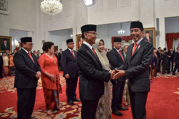 Dari Pengusaha Kaya hingga Ulama, Ini Profil Singkat Penasihat Jokowi