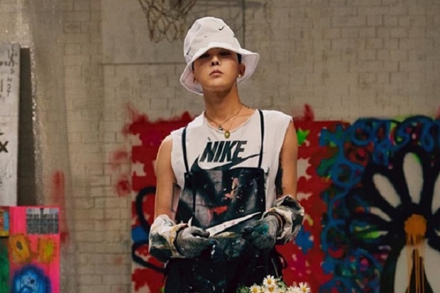 Wow! G-Dragon BIGBANG Tampil Beda dengan Jenggot dan Kumis