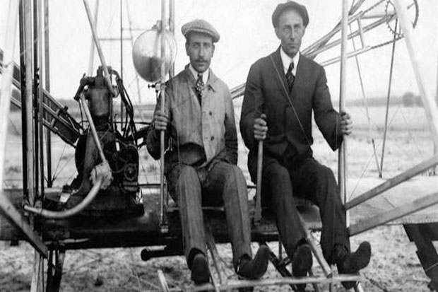 Desember 116 Tahun Silam, Wright Bersaudara Terbangkan Pesawat Pertama