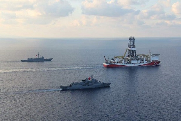 Kapal Perang Turki Usir Kapal Israel dari Perairan Siprus