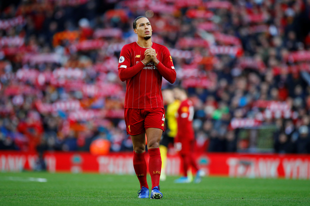 Ikut Latihan, Van Dijk Berpeluang Bela Liverpool di Final