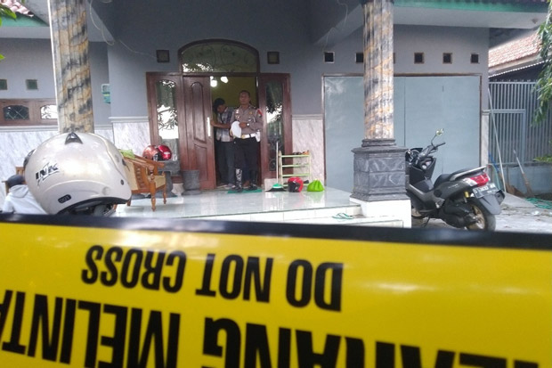 Heboh Perampokan di Siang Bolong, Guru Wanita Ini Tewas Mengenaskan di Rumahnya