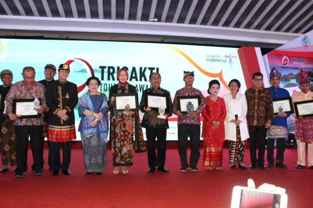 14 Daerah Raih Trisakti Tourism Award 2019