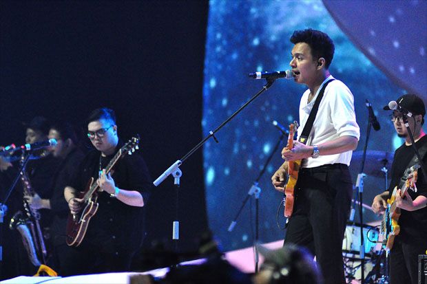 Rendy Pandugo Buka Gelaran ICEFEST Music Concert 2019