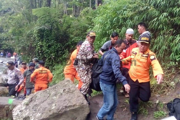 Kerahkan Penyelam, 3 Korban Bus Sriwijaya Ditemukan di Dasar Sungai