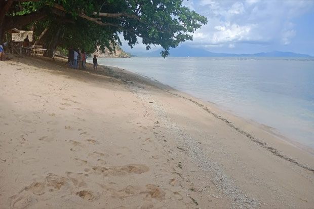 Menikmati Keindahan Tersembunyi Pantai Bulotoan di Minahasa