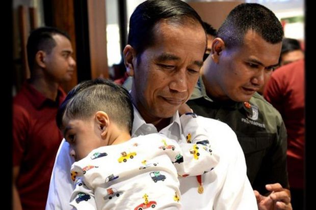 Jokowi: Lelah Bermain