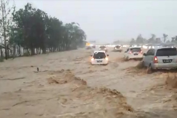 Tol Cipali Banjir, Polisi Sebut Tak Ada Kecelakaan dan Korban