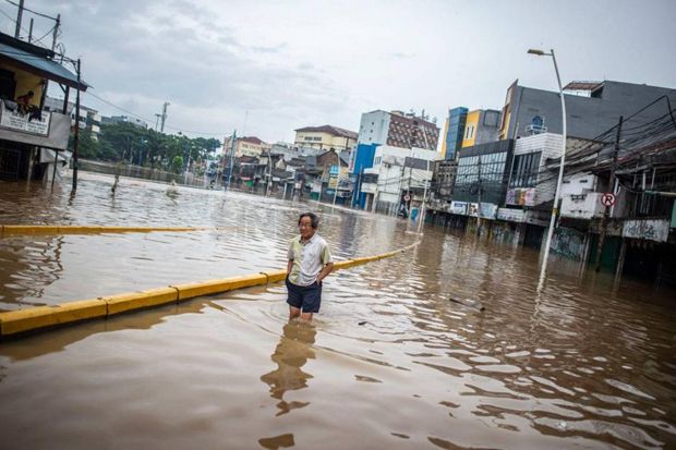 PNS Kena Banjir, Pimpinan Instansi Bisa Berikan Cuti