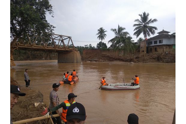 7 Orang Meninggal Dunia Akibat Banjir dan Tanah Longsor di Banten