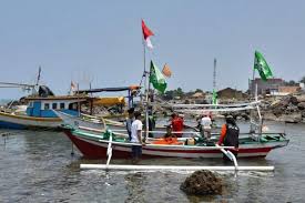 Selain Curi Ikan, Kapal Asing Sering Intimidasi Nelayan Lokal di Natuna