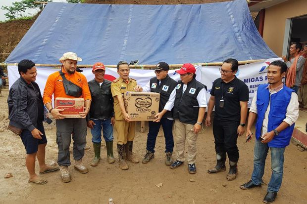 Pertamina Salurkan Bantuan Banjir dan Longsor di Bogor