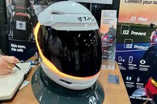 Perusahaan China Ciptakan Helm Pintar yang Dapat Telpon Seseorang