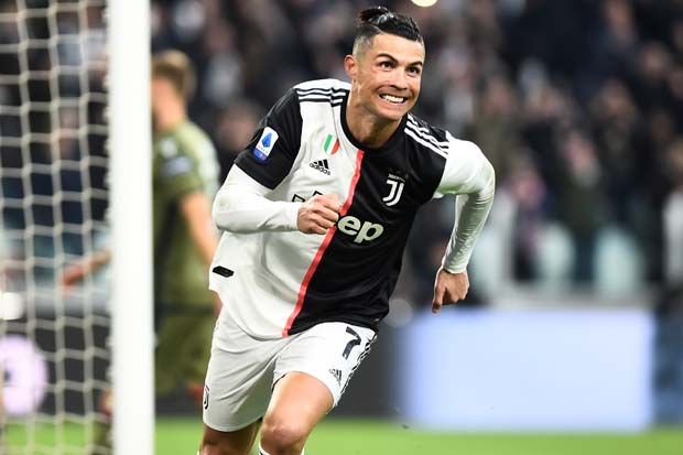 Demi Ronaldo, UEFA Ubah Formasi Team of the Year 2019