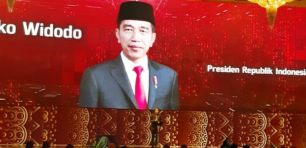 Jokowi Dorong Reformasi OJK di Sektor Jasa Keuangan Nonbank