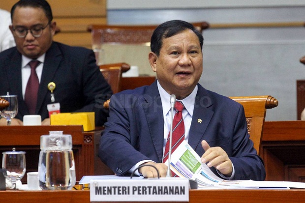 Prabowo, Panglima TNI, dan Wamenlu Rapat di DPR Bahas Natuna