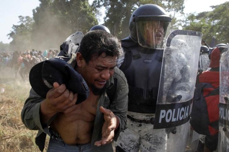 Aparat Keamanan Meksiko Tahan 800 Migran Amerika Tengah