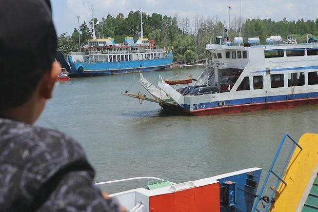 Kapal Nelayan Karam Diterjang Kapal Ferry di Teluk Balikpapan