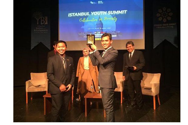 Di Forum Istanbul Youth Summit,  Asrorun Niam Tekankan Pentingnya Pemimpin Muda