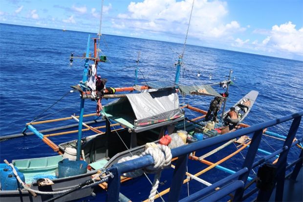 KKP Tangkap Kapal Asing Ilegal Berbendera Filipina