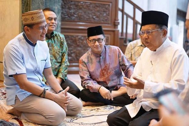 Sandi Uno Bertemu JK di Masjid, Netizen: Orang Hebat Ketemu Orang Hebat