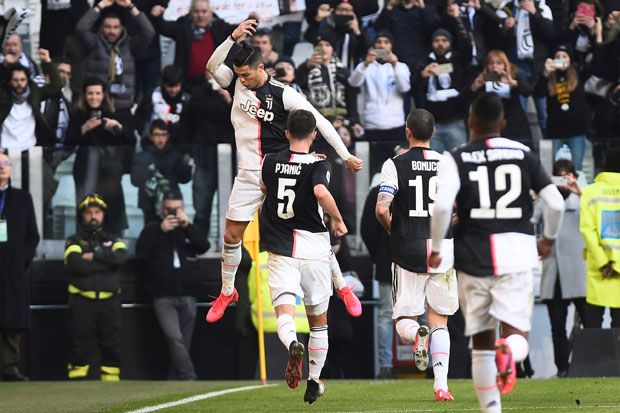 Ronaldo Samai Rekor Trezeguet, Saat Juventus Gunduli Fiorentina