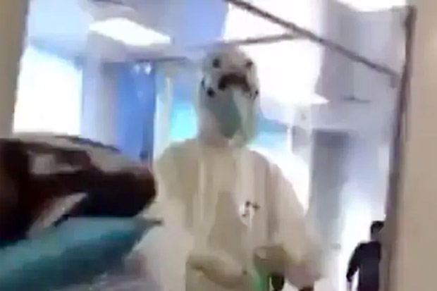 Rumah Sakit Kehabisan Ruangan, Mayat Korban Virus Corona Dibiarkan di Koridor