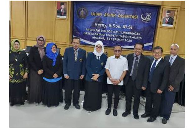 Srikandi Pasangkayu Raih Gelar Doktor di Universitas Brawijaya Malang