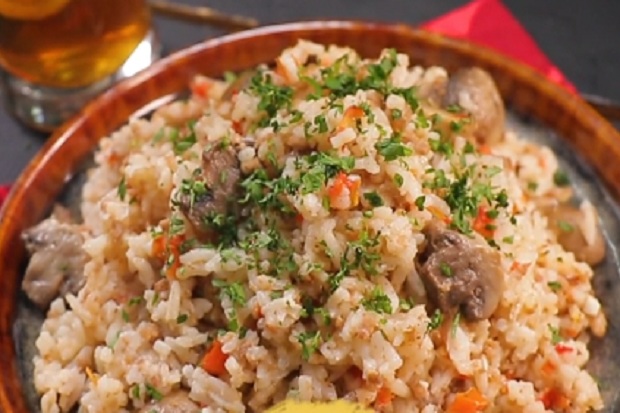Nasi Tomat Daging Cincang, Mudah Dibuat dengan Menggunakan Rice Cooker